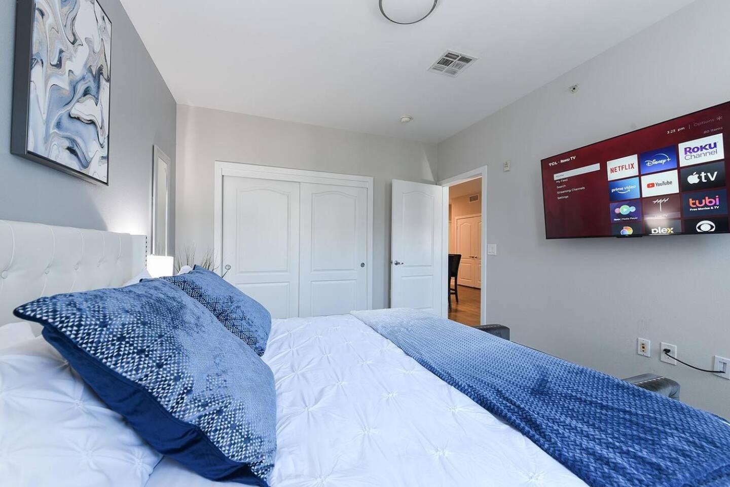 Hollywood, 21, 24 Hr Gym, Free Parking, Wi-fi Los Angeles